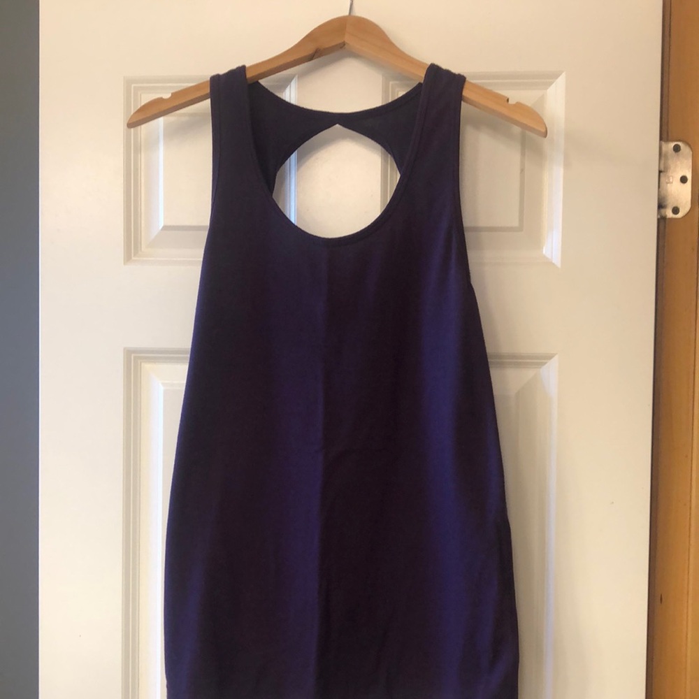 Zyia Twist Tank in Plum